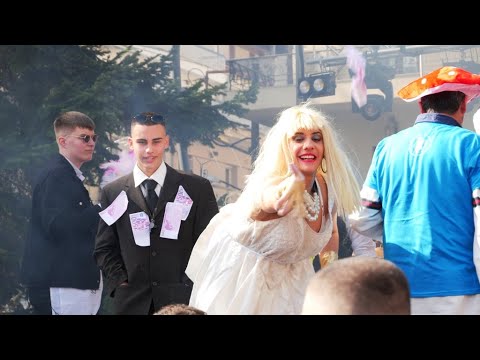 Η παρωδία του