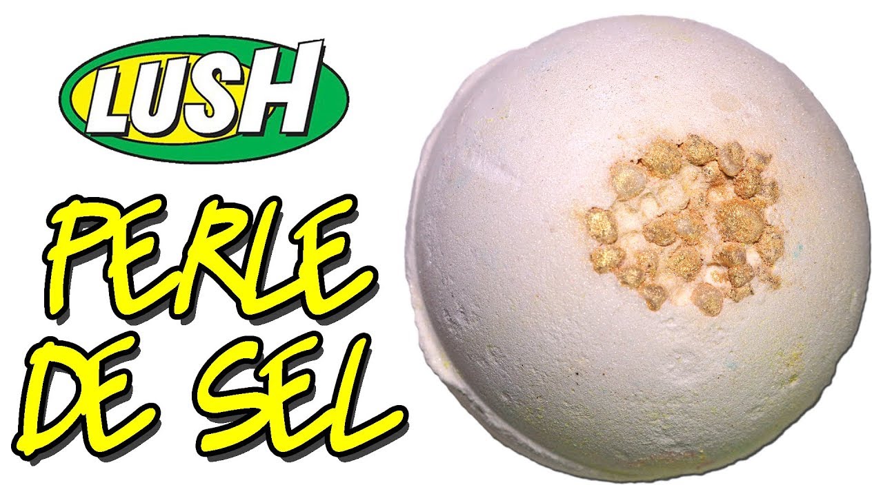 Lush PERLE DE SEL Bath Bomb - CHRISTMAS 2018 DEMO & REVIEW Underwater View