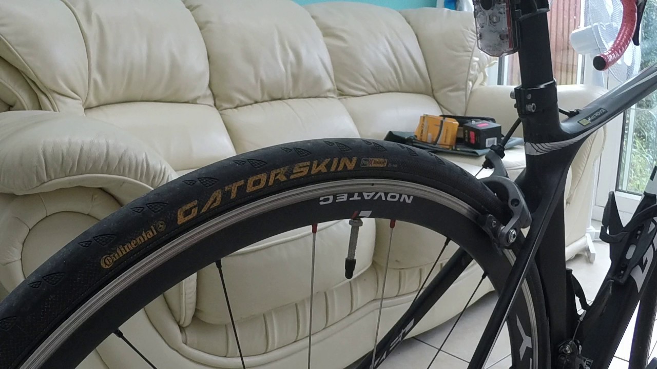 continental gatorskin 32c