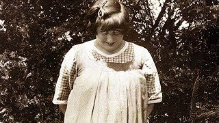 Top 10 Disturbing Traditions In British Royal Families