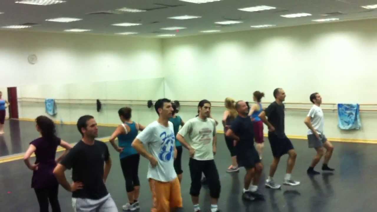 להקת הסטודנטים ירושלים- ריקוד רומני 2013