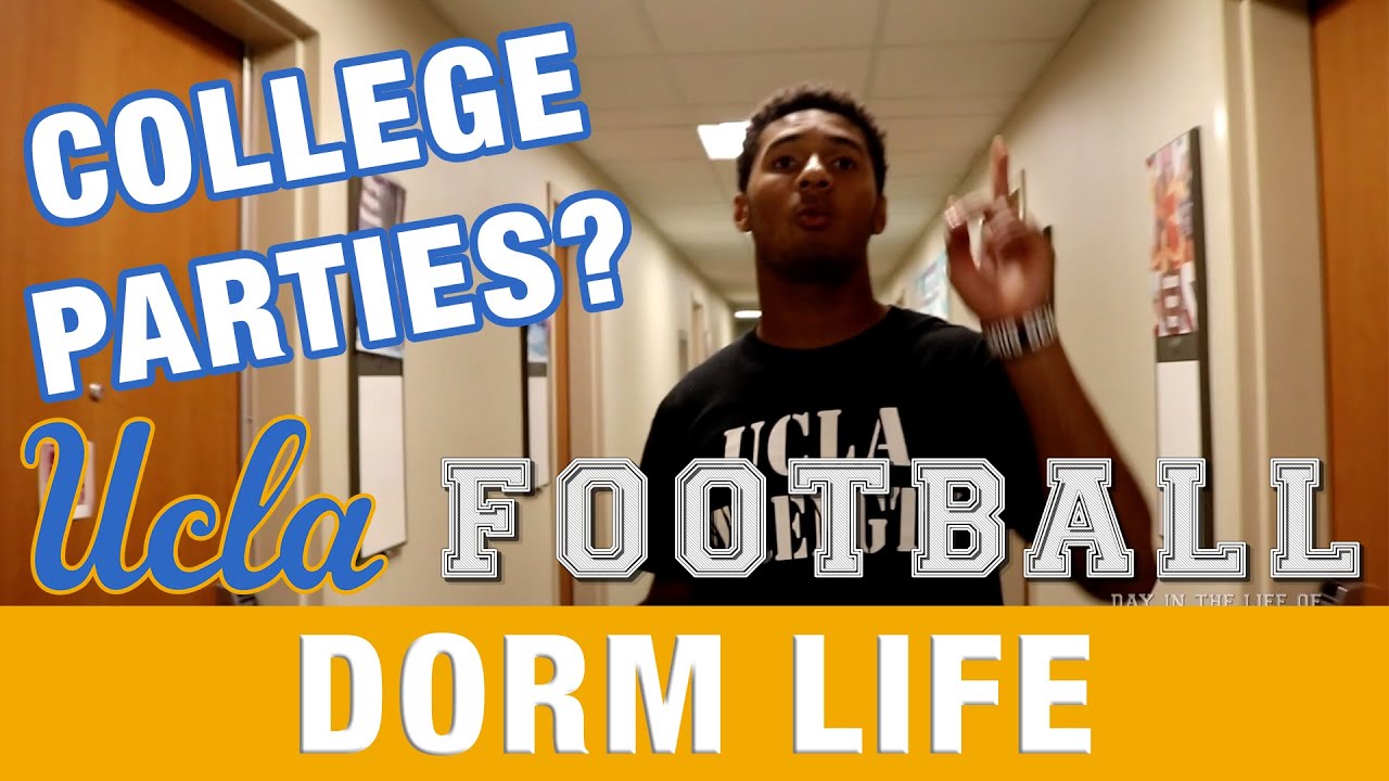 Dorm Life as a D1 Football Player | Day in the Life of ...