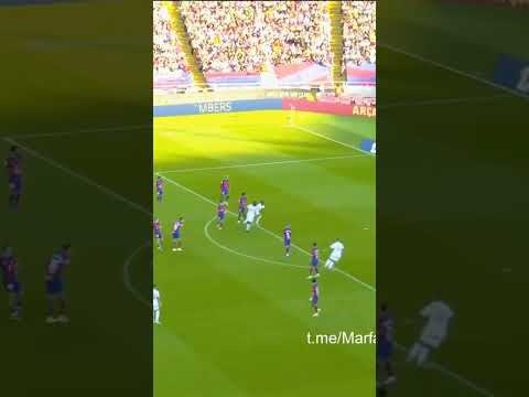 هدف بيلينجهام الصاروخي هدف ريال مدريد ريال مدريد ضد برشلونة كرة القدم هدف بيلينجهام الصاروخي هدف ريال مدريد ريال مدريد ضد برشلونة كرة القدم