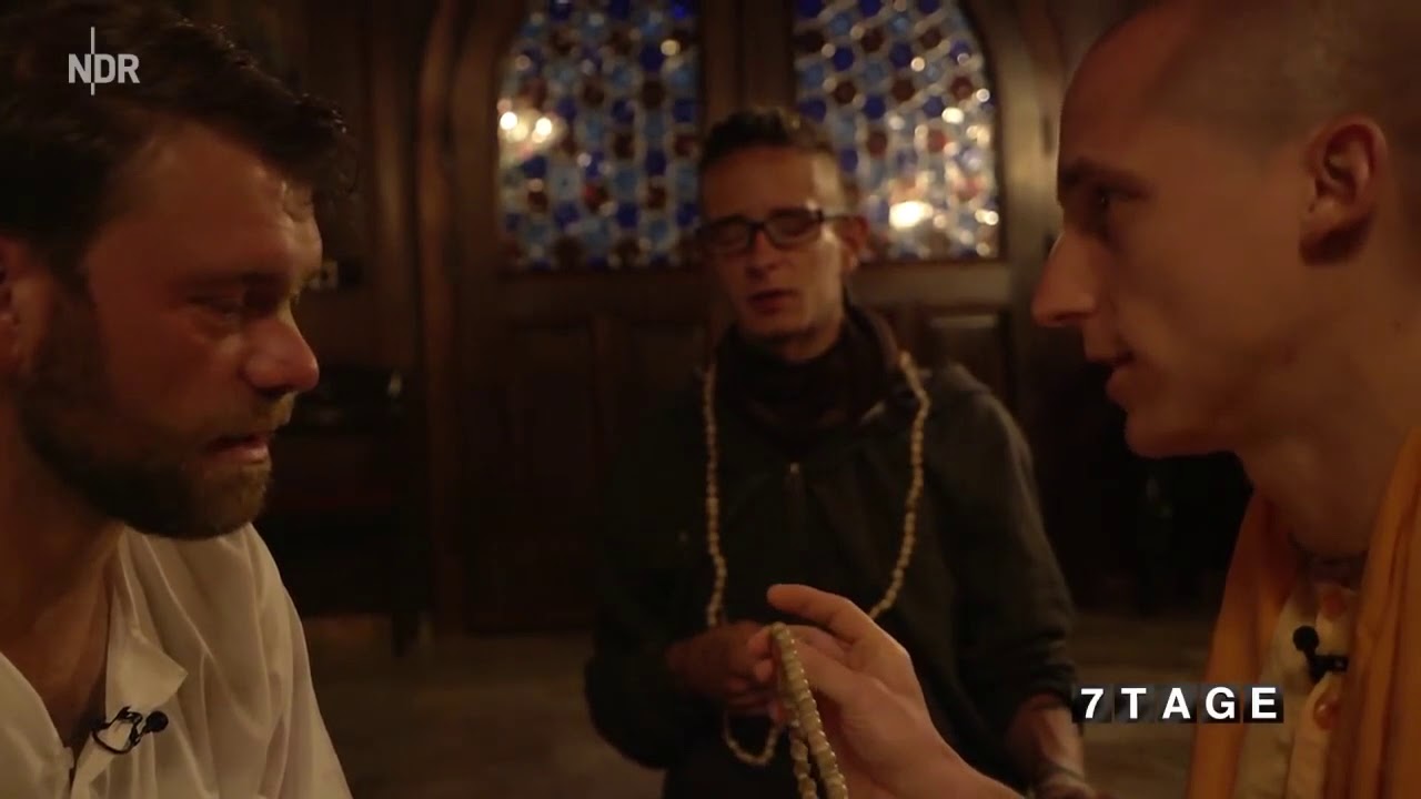 Sekte Hare Krishna Menschen in Ekstase für ihren Gott YouTube