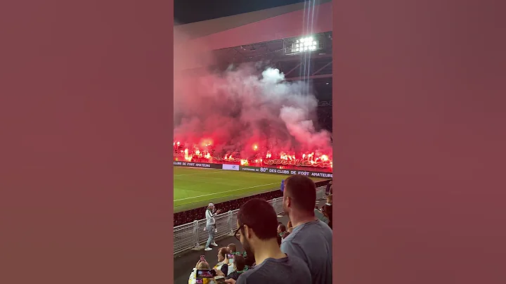 HUGE FIRE SPREADS IN STADIUM CAUSES CHAOS
