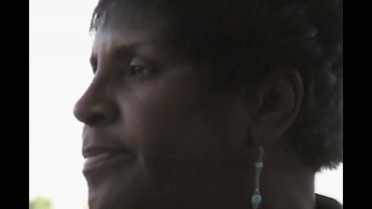 2002 THE TWINS WITH MOM DAD ALIM ERIC ALICE LIL TT - MOM IN VEGAS SHORT CLIP