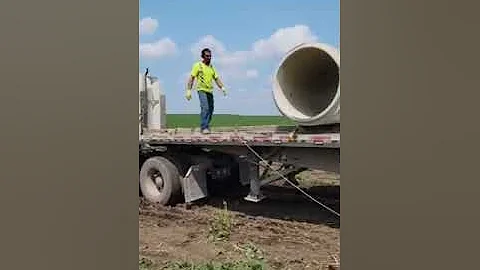 Concrete pipe unloading Part 4