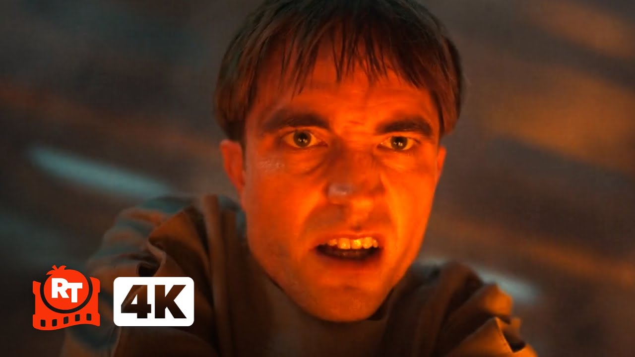 Mickey 17 (2025) 4K - Mickey 17 vs. Mickey 18 | Movieclips