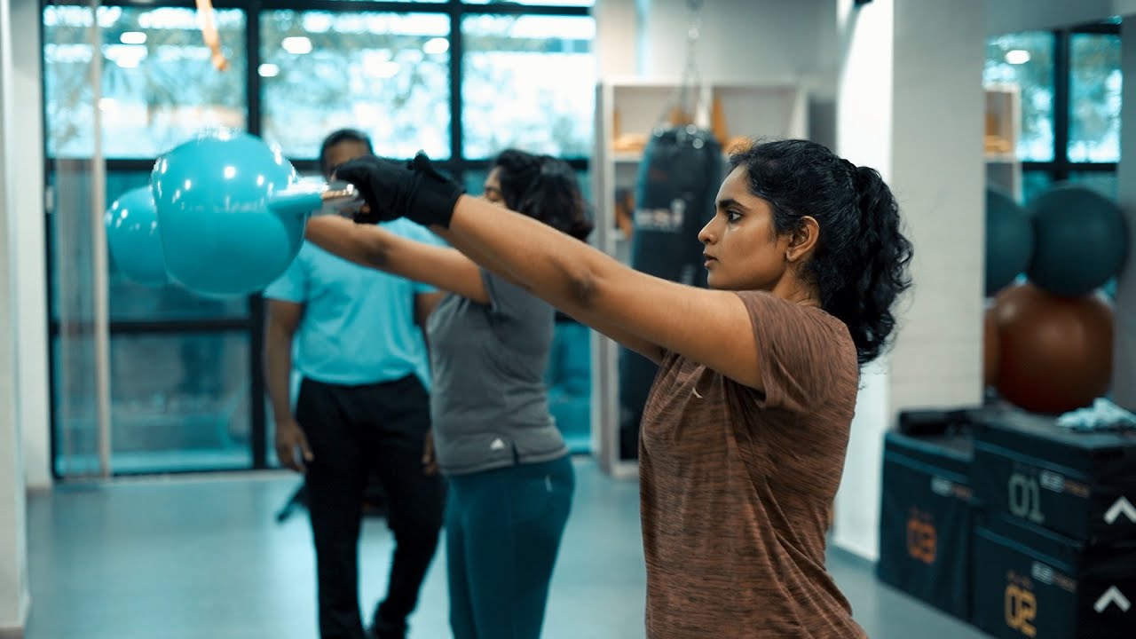 Gold's Gym Kochi Gym in kochi,world class gym in kochi, Premium gym