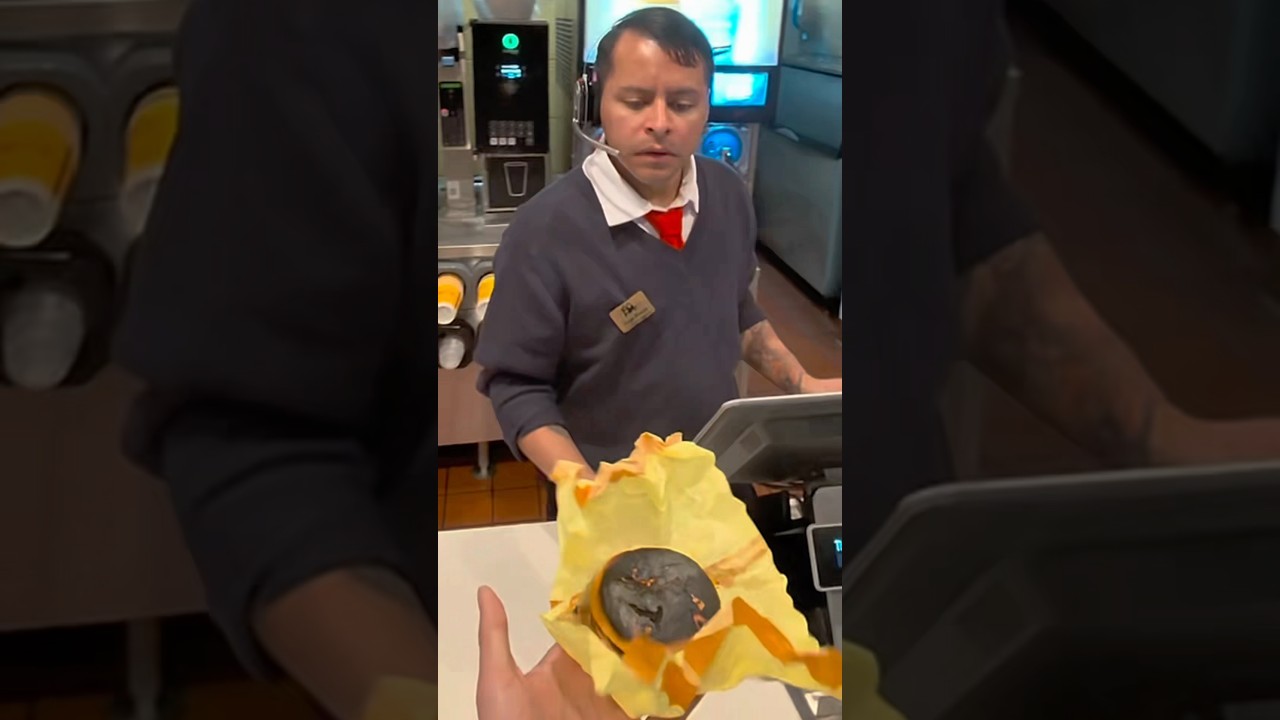 McDonald’s Burnt My Burger😭