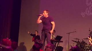 Sylvain Larue - The Show Must Go On Cover Live À Lecran Pop - Grand Rex