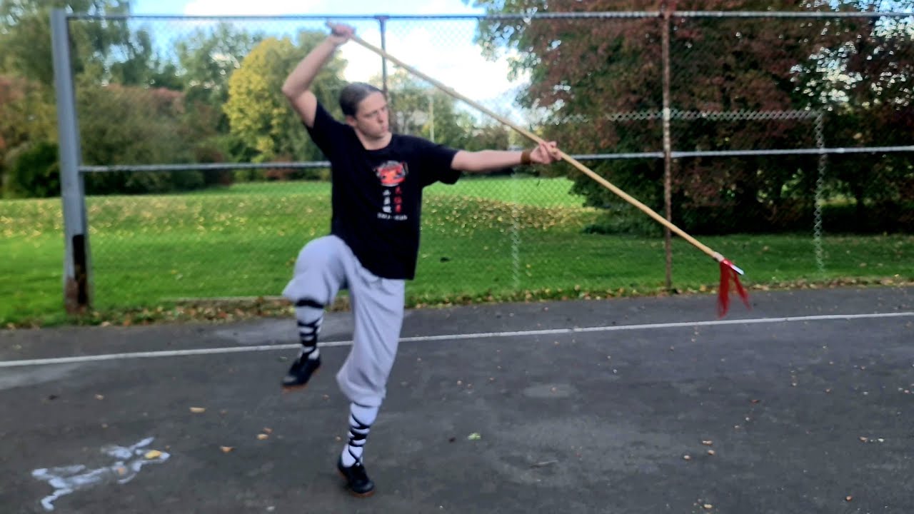 Shi San Qiang 13 Speer Form 少林十三槍 He Yong Gan Martial Arts