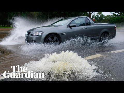 Sydney rain and flooding disrupt morning rush hour
