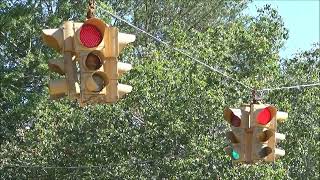 12-8-8 Eagle Flat-back Traffic Lights