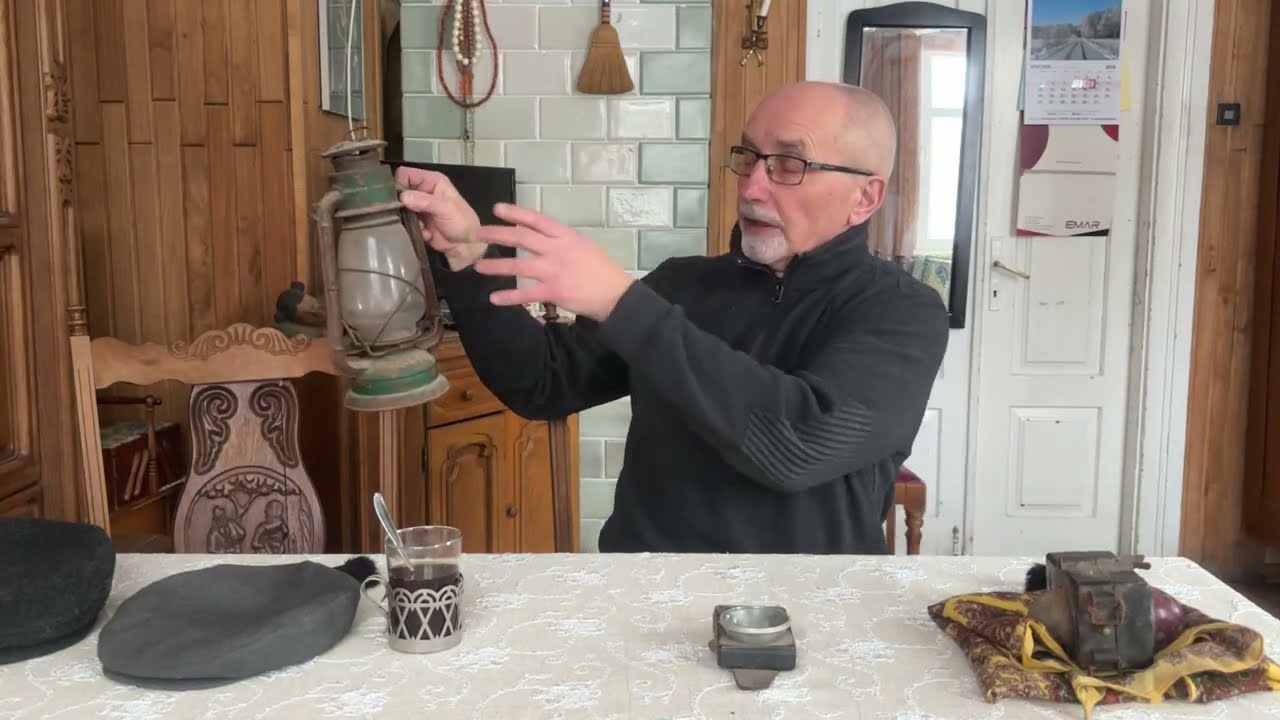 O wiejskich targach w czasach PRL opowiada sołtys Zenek.Ciechanowiec lata 60 te.