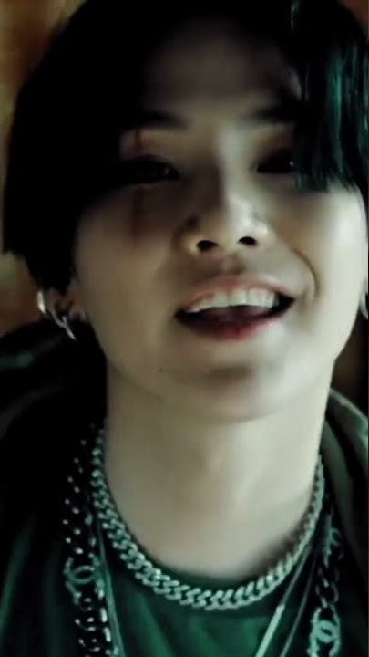 Bts Suga killing moment:Dark horse ft.; suga August D(Daechwita remix)