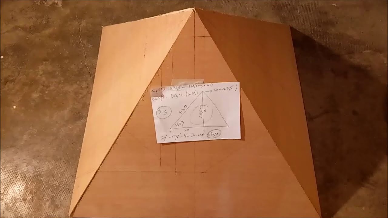 Fabrication d'une pyramide en contreplaqué