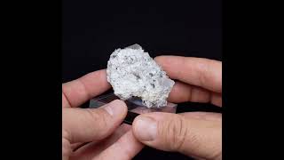 Vidéo: Apatite, quartz, Julcani, Pérou, 5,6 cm