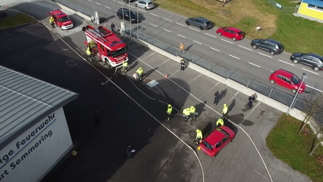 Ausbildungsprüfung Technischer Einsatz - FF Kurort Semmering - Akku Rettungssatz HLF-K und KDOF