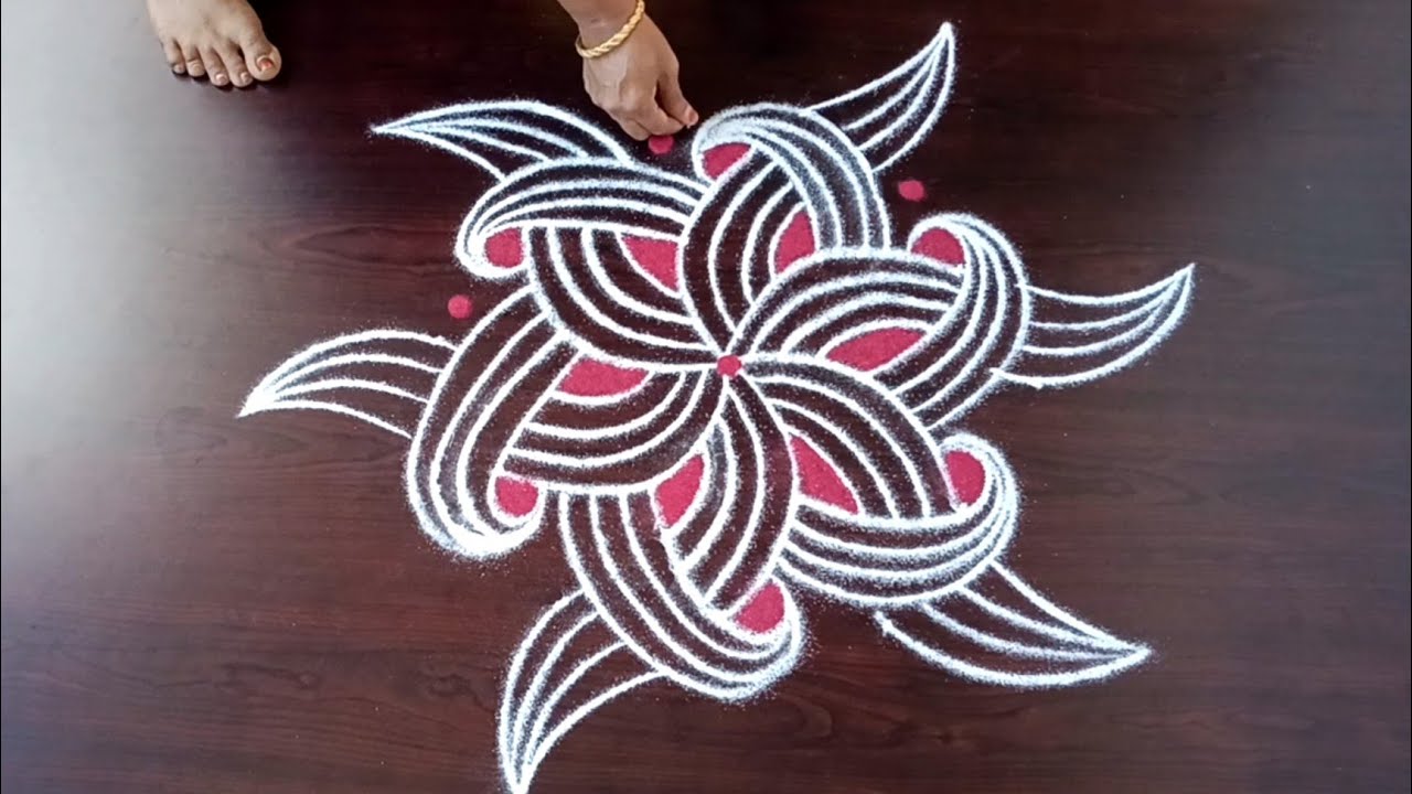 Aadi velli spl padikolam/ஆடிப்பெருக்கு  பூக்கோலம்//Varalakshmi pooja special  Padikolam//Latha kolam
