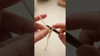 Single Crochet Stitch 🧶 | Easy Beginner Tutorial