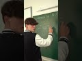 クラスでのあの気まずい瞬間 😂
