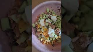 Tuna flakes w/ cucumber salad Low Carb recipe Low Carb Tuna Cucumber Feelgoodfoodie