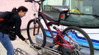 Como cargar una bicicleta en un bus de Foothill Transit
