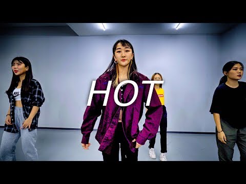 Full Crate & The Partysquad - HOT | SUN-J choreography