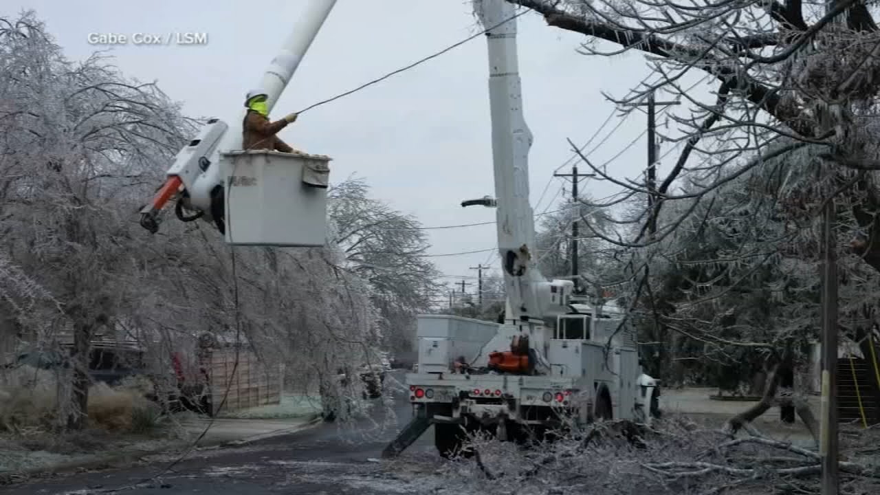 Winter storm leaves at least 9 dead in southern US - YouTube