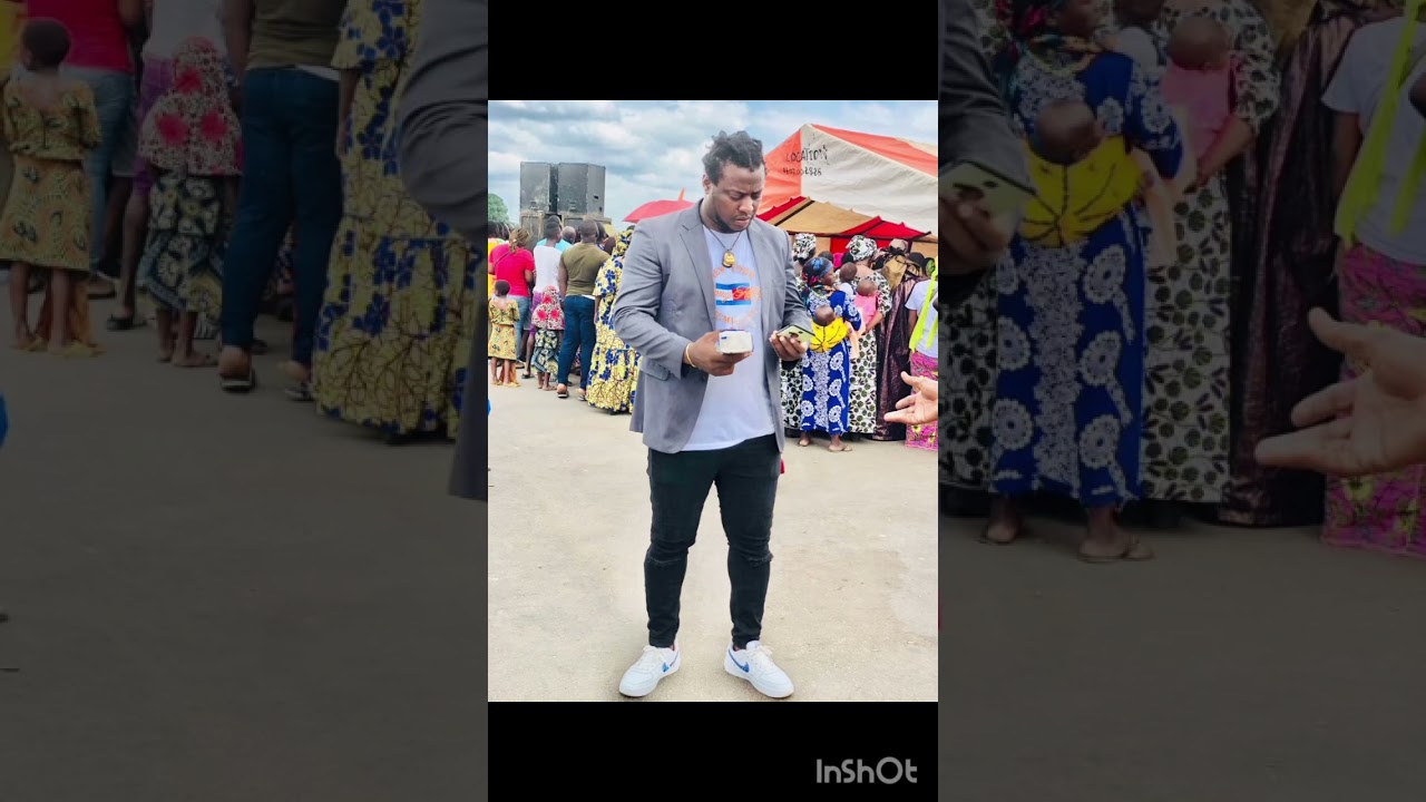 LES PATRONS DE LA VILLES