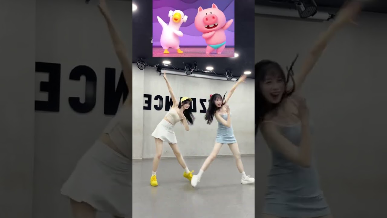 Episode 2: Little Pig and Little Goose Come Dance