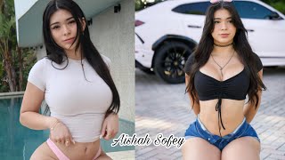 Aishah Sofey | Curvy Plus Size Model & The Canadian Beauty Taking Over Instagram | Bio & Lifestyle