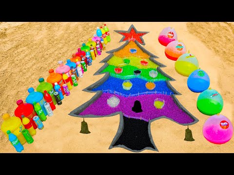 How to make Rainbow Christmas Tree with Orbeez, Balloons of Fanta, Coca Cola, Mentos & Popular Sodas