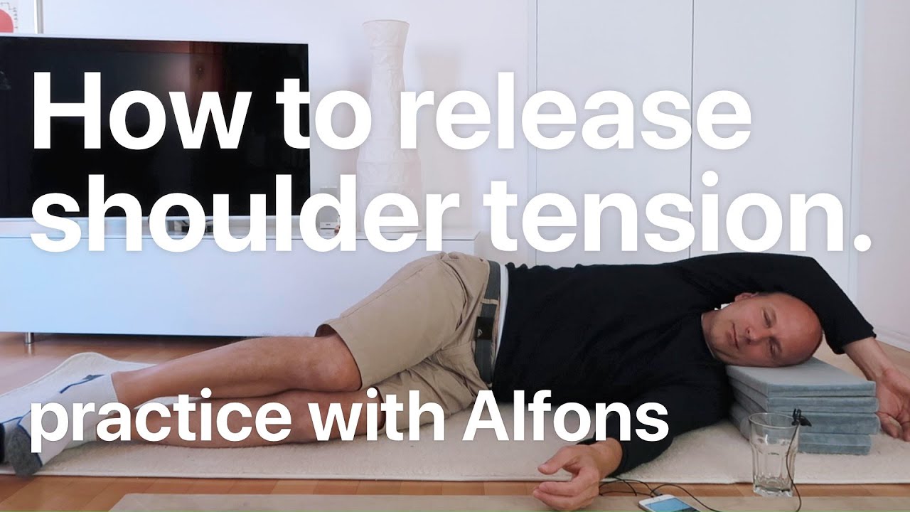 Push and pull your hand in side lying | Feldenkrais With Alfons