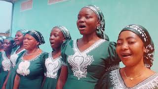 Dirigeants Nkamba Dans Muna Menga