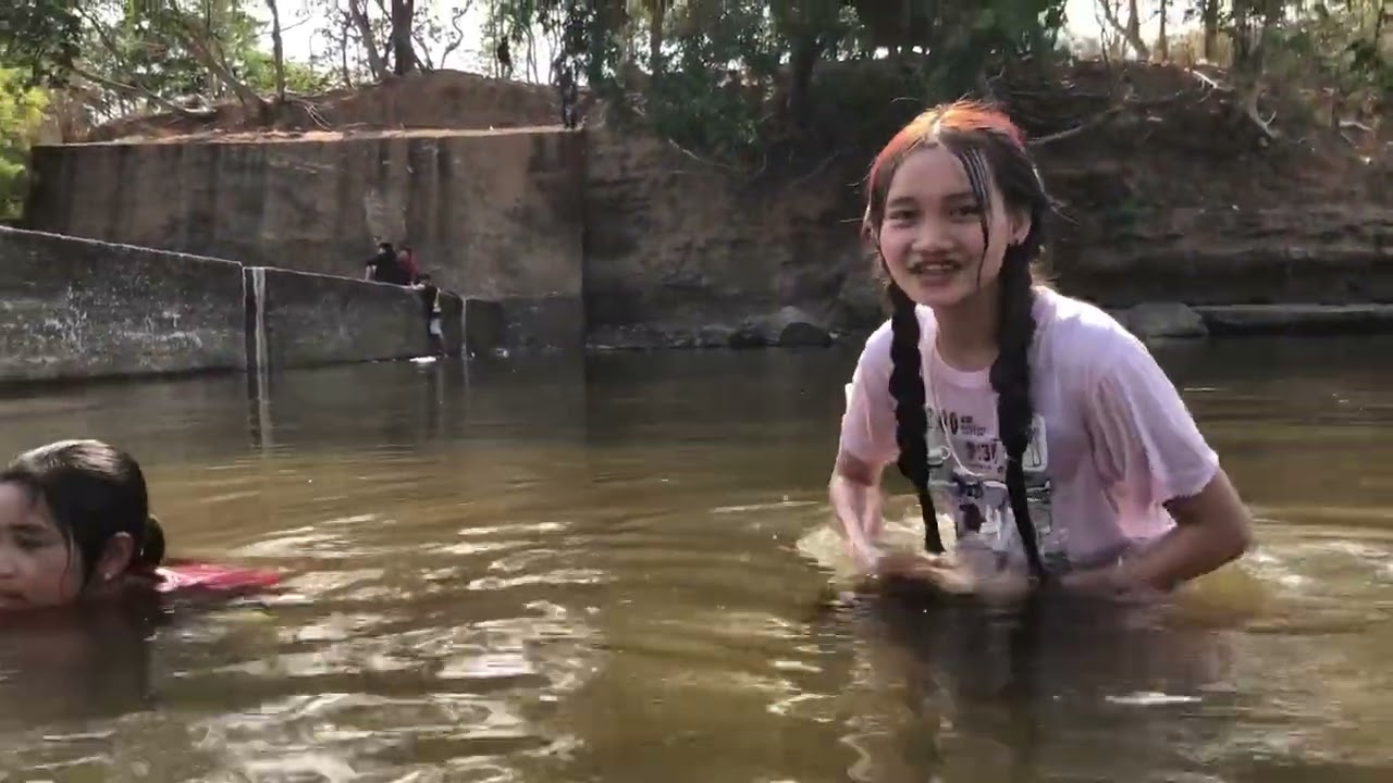 เจอสาวอาบนำ้