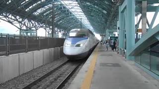Catching and boarding KTX at CheonanAsan to Seoul 26MAY2016