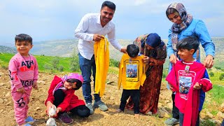'Adventure in the mountains: surprising nomadic children by preparing beautiful gifts'