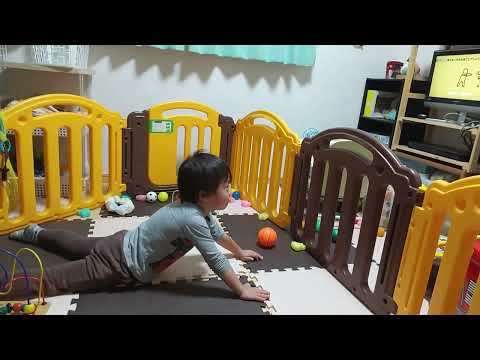 【0655OPおはようソング】朝が来た！（Eテレ）をアシカのポーズで聴く3歳児（発達障害-自閉性スペクトラム症））