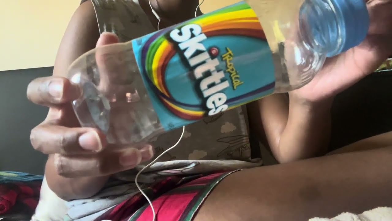 ASMR Aggressive Fast Tapping On Boxes And Plastic (No Talking) 