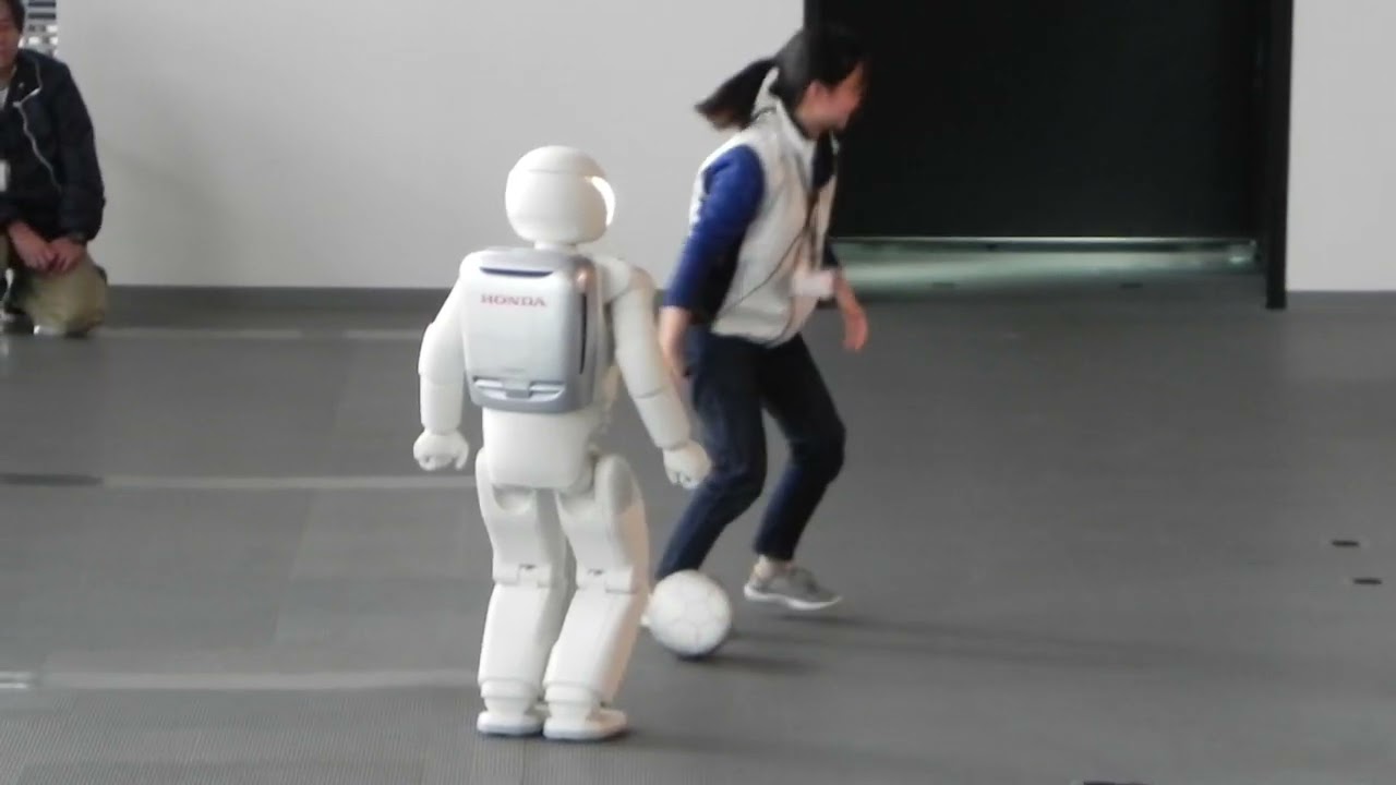 ASIMO. From the history of robotics