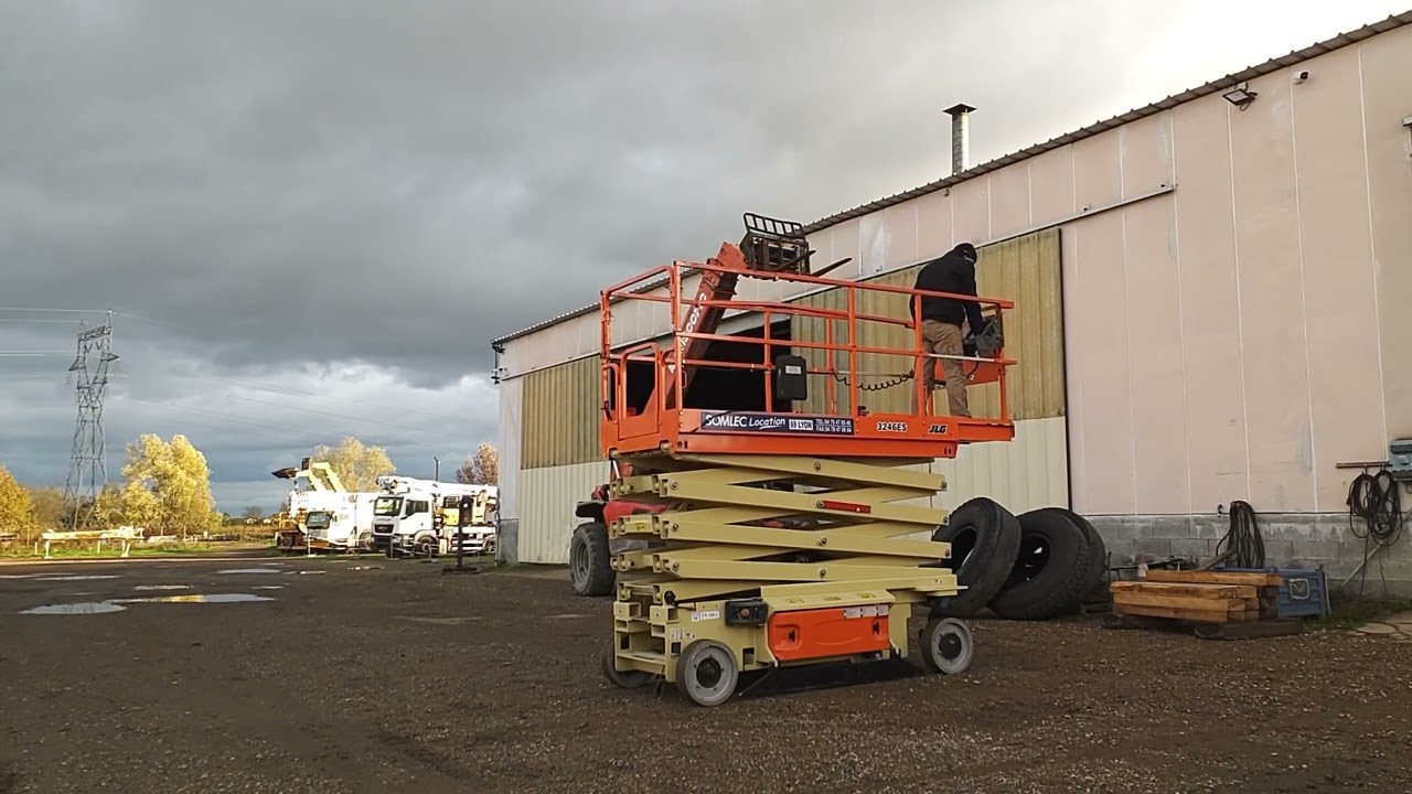 Used Scissor Lift 2019 JLG 3246ES | equippo.com |