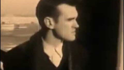 The Smiths "Well I Wonder" (with lyrics)