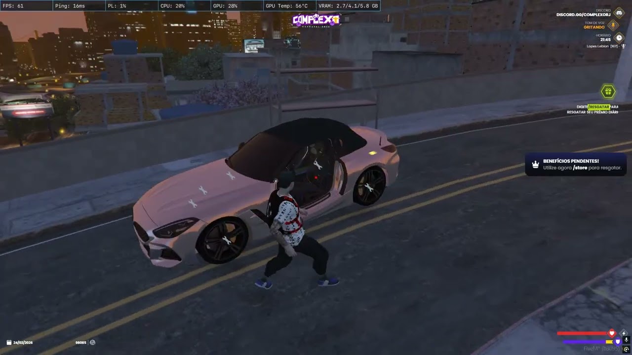 robando e dasmanchando carros no gta rp