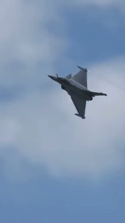 Dassault Rafale Fighter #Flying Display at Paris Air Show 2019 - AIN #Shorts #airplane #military