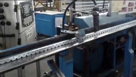 Biến tần Delta, AC Servo Delta, HMI Delta cho máy đột dập