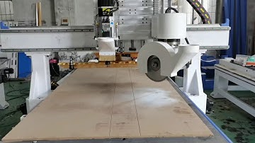 cnc router with 360 degree rotated  saw cutting head