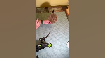 Make a Center for a Flower Wreath Using Items from Dollar Tree #flowerwreath #wreathtutorial #wreath