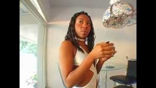 Roxy Reynolds & Erscotch - Pg7